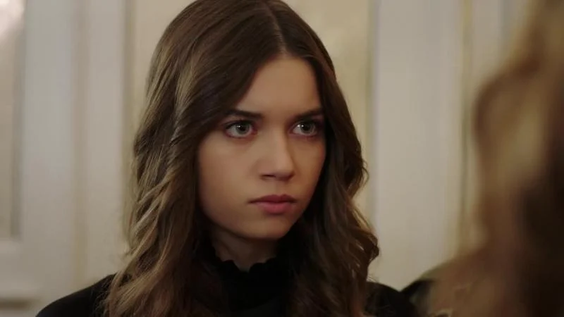 Кадры из сериала Госпожа Фазилет и ее дочери (2017)